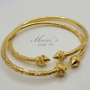 10k pair Traditional West Indian Bangles with twirl head
