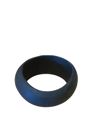 Black resin bangle bracelet | GAYE