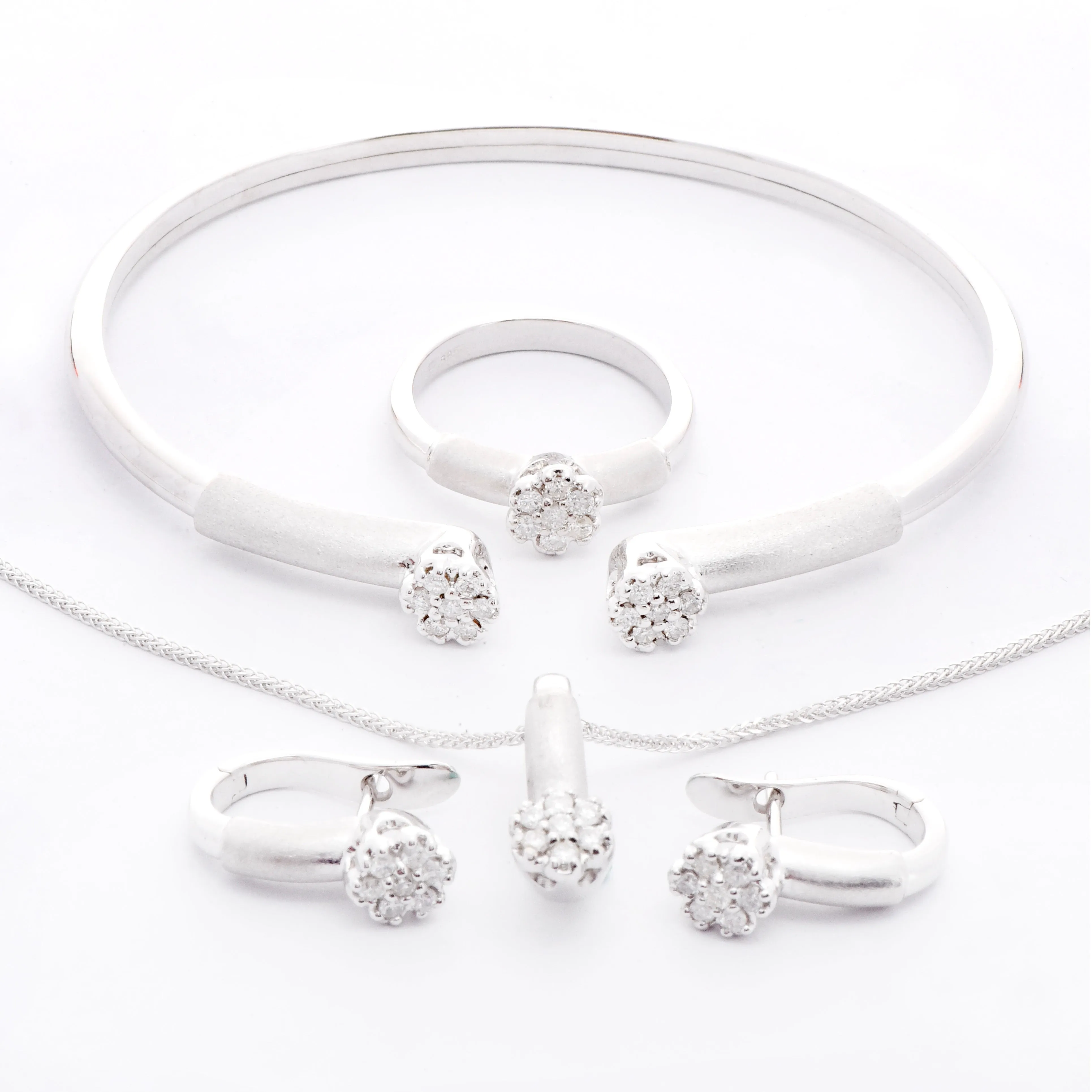 Dahlia Diamond Pendant - White Gold