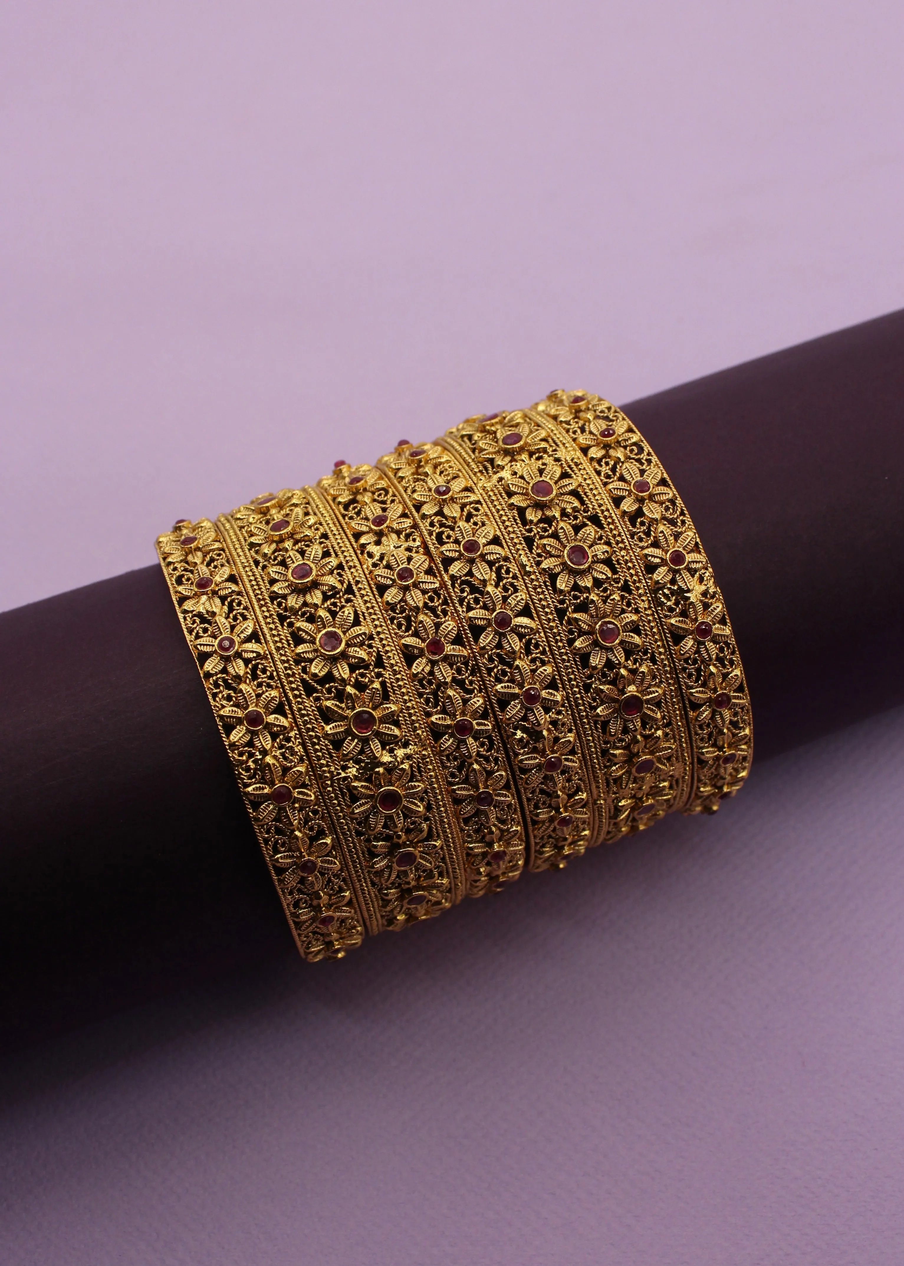 FLORET PINK STONE BANGLES