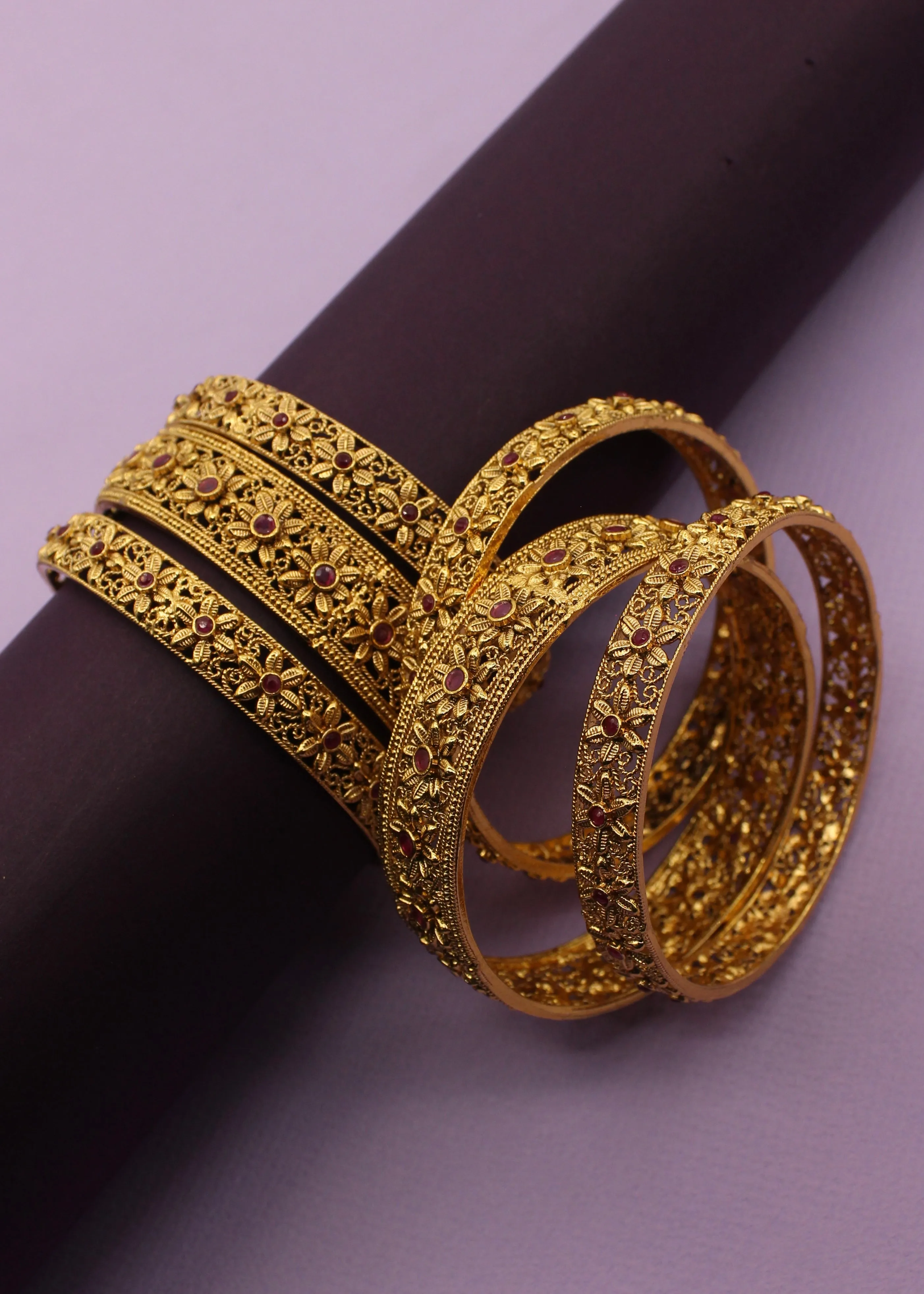 FLORET PINK STONE BANGLES