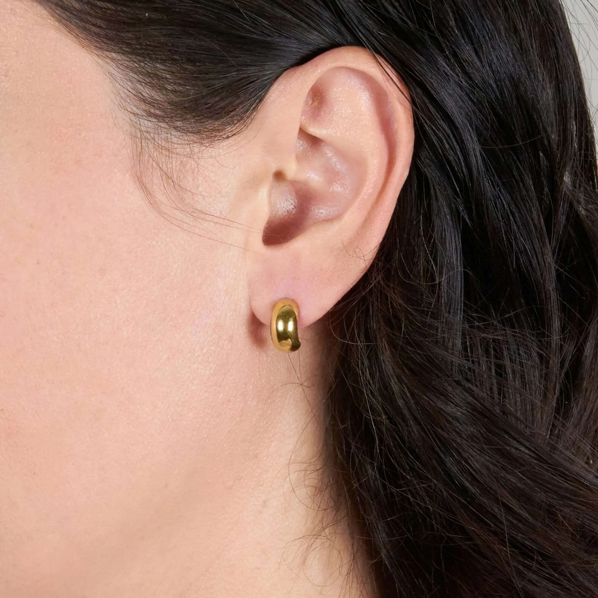 GABY SEMI HOOP EARRINGS