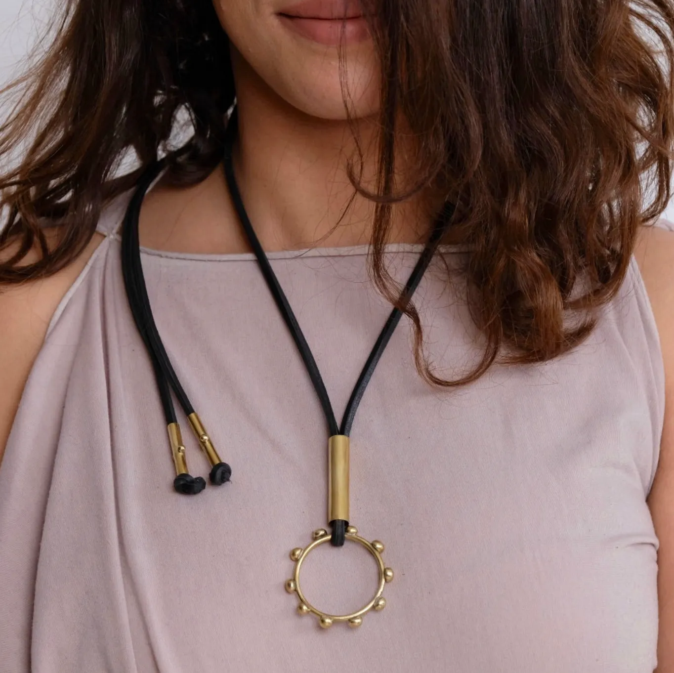 Hebba Halo Pendant Necklace
