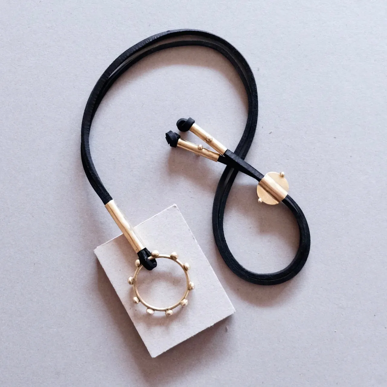 Hebba Halo Pendant Necklace