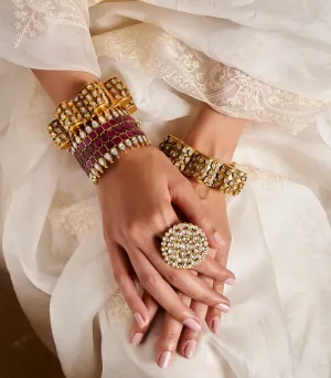 Jayaswi Ruby Kundan Bangle