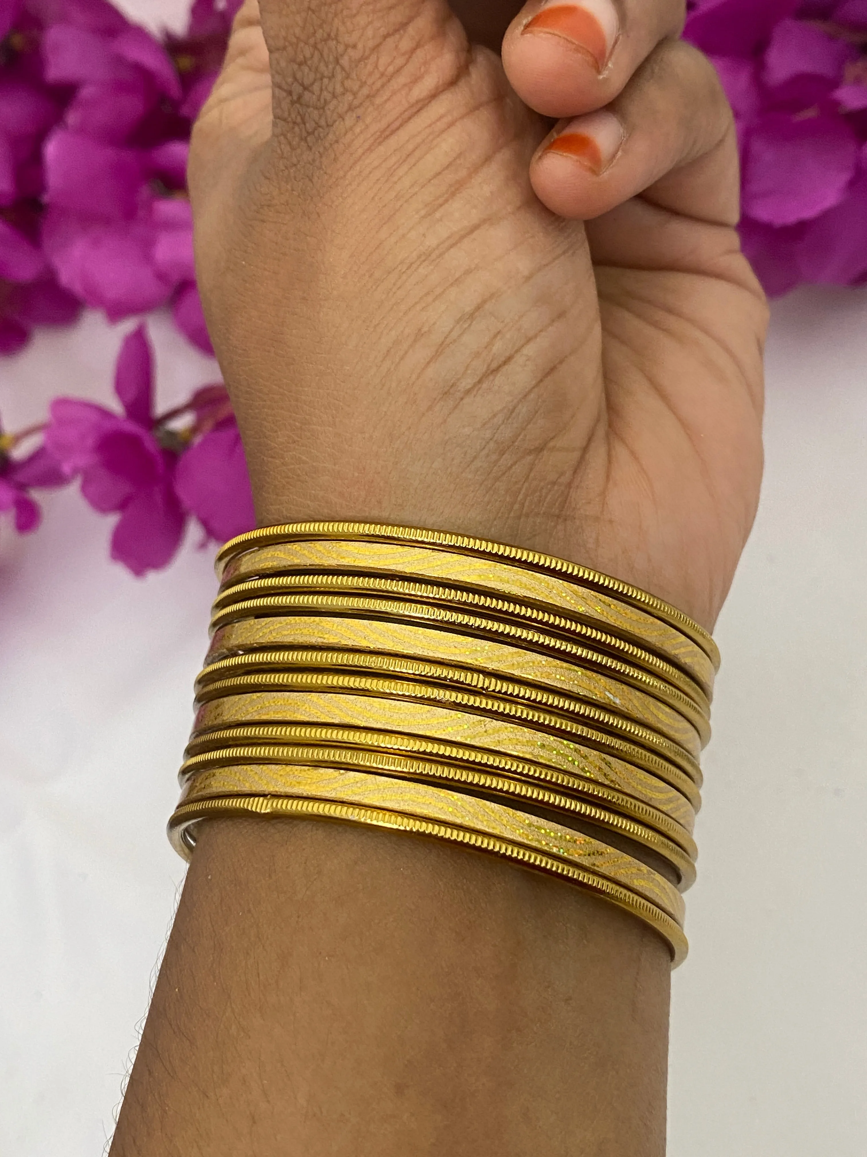Latest Gold Plated Wedding Antique Designer Traditional Bangles