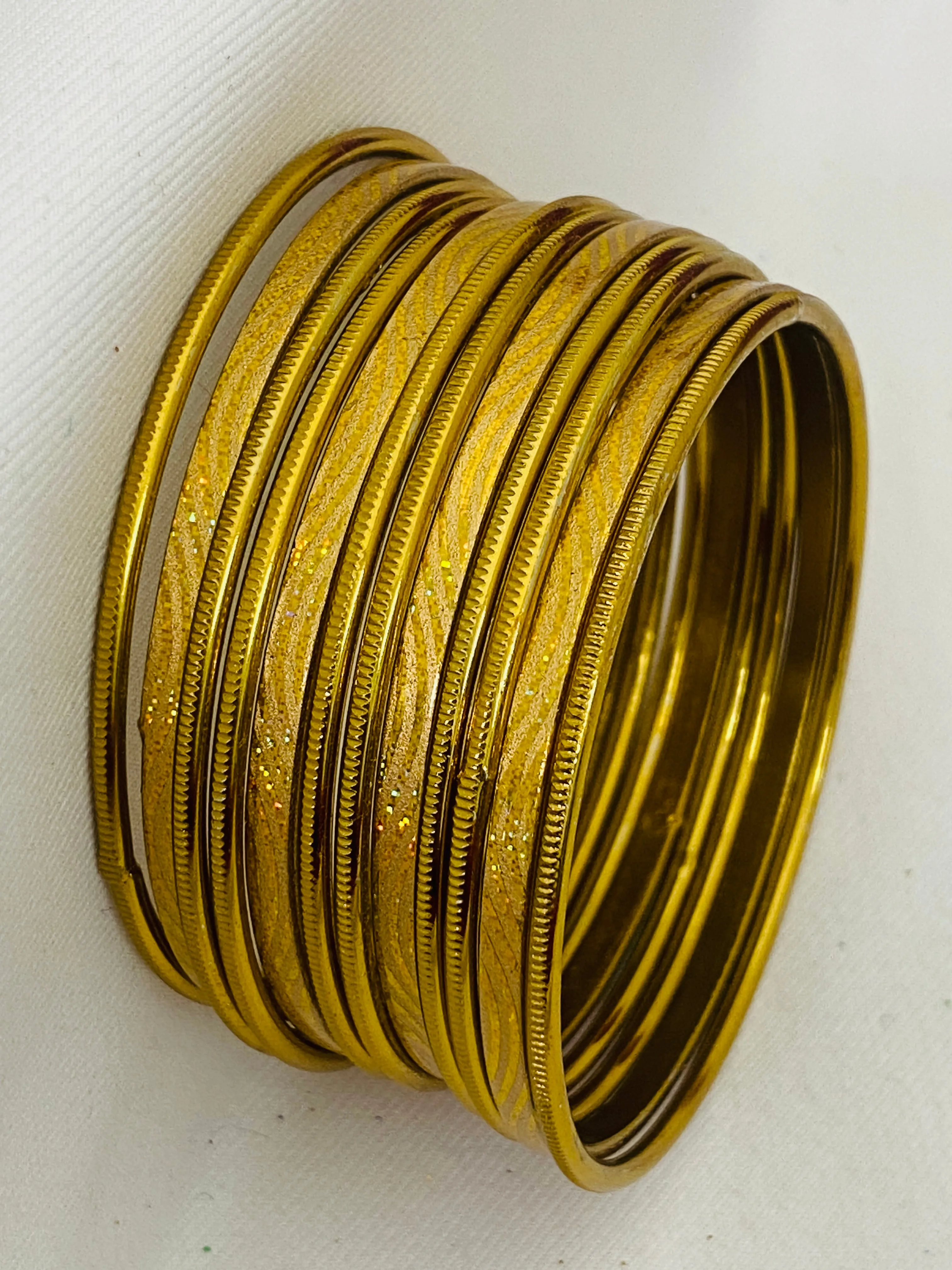 Latest Gold Plated Wedding Antique Designer Traditional Bangles