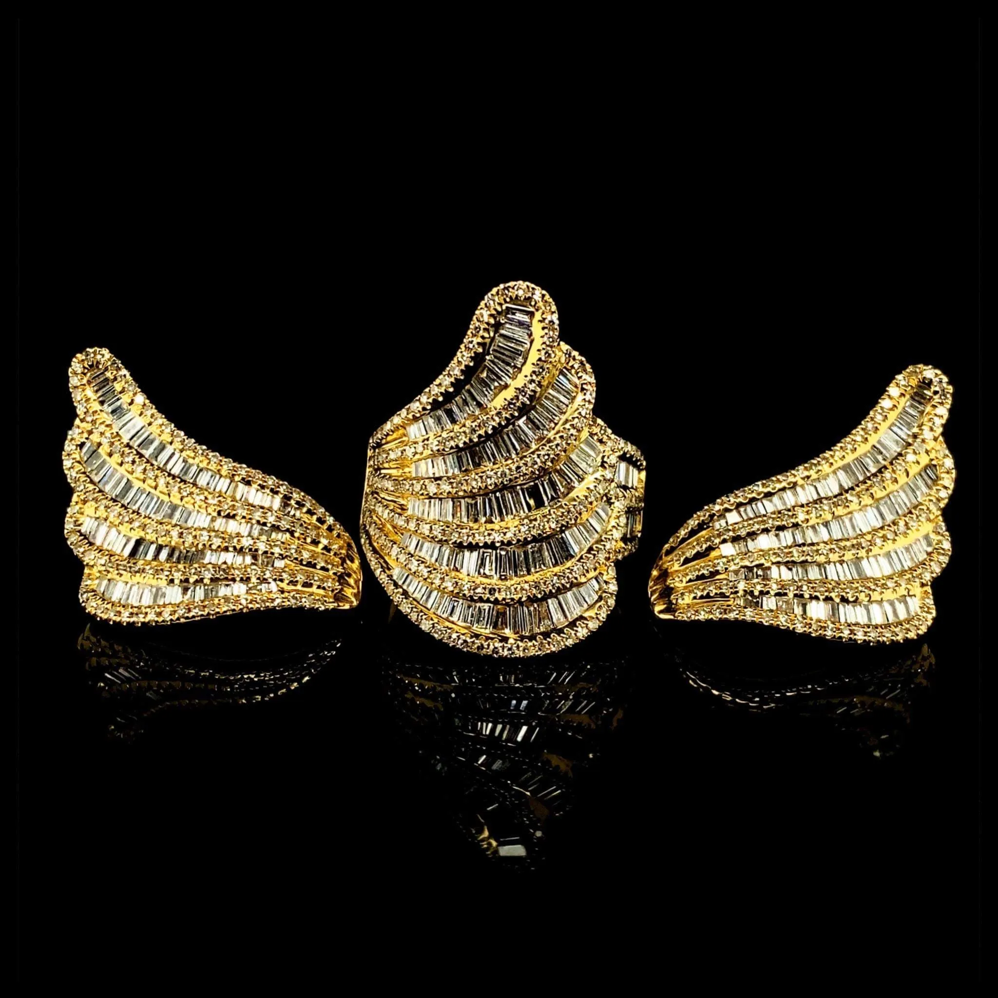 PREORDER| Golden Angel Wings Diamond Statement Jewelry Set 14kt