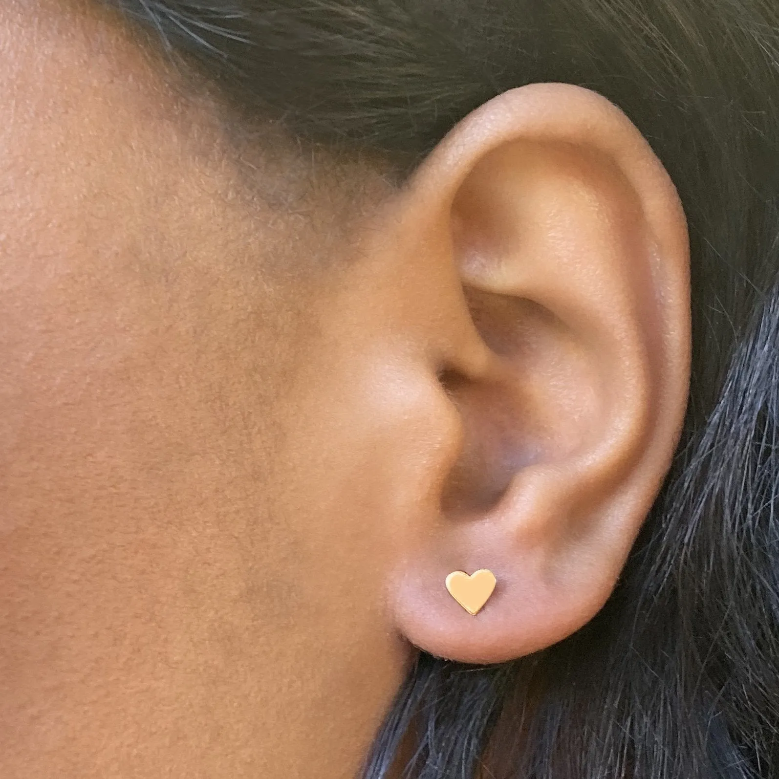 SigKap Heart Earring in 14k Gold (single earring)