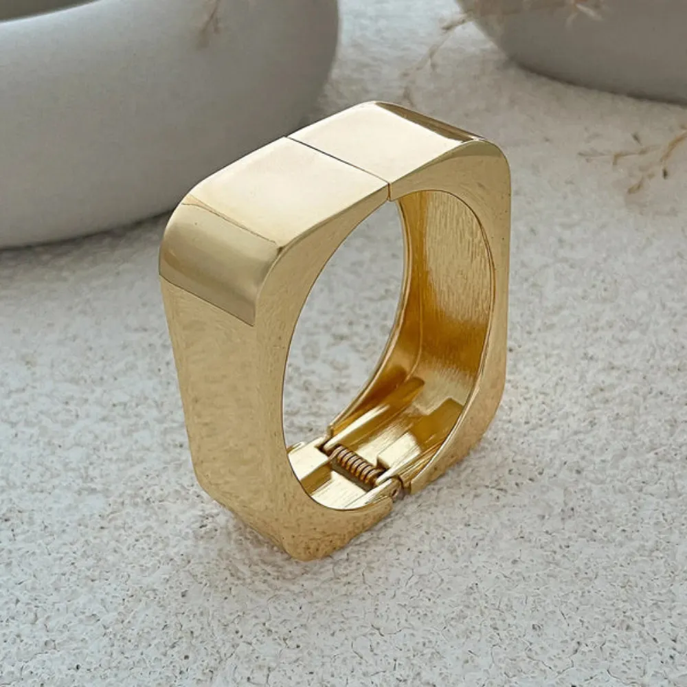 Sofia - Bangles