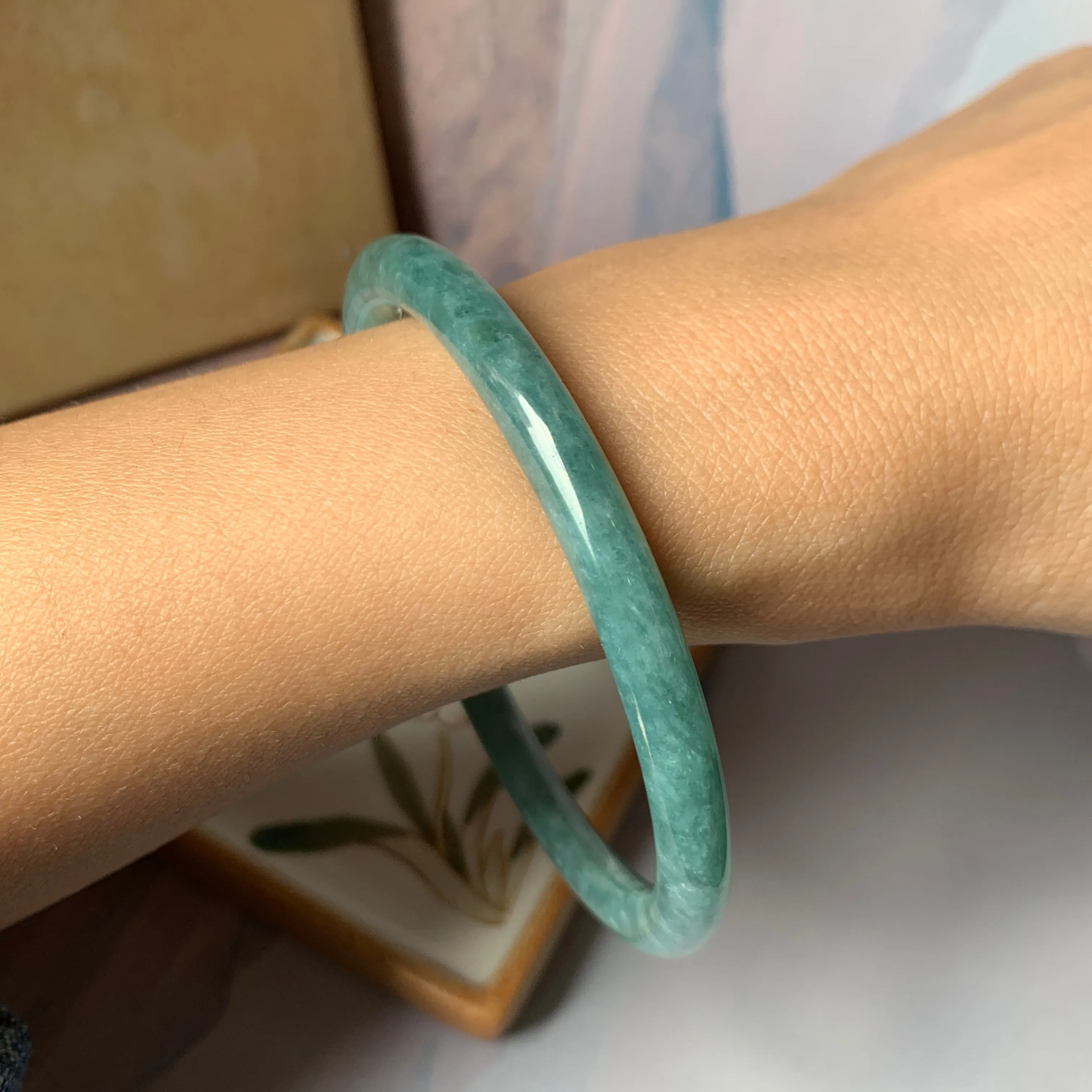 SOLD OUT: 58.2 mm A-Grade Natural Greenish Blue Jadeite Traditional Round Bangle No.151909