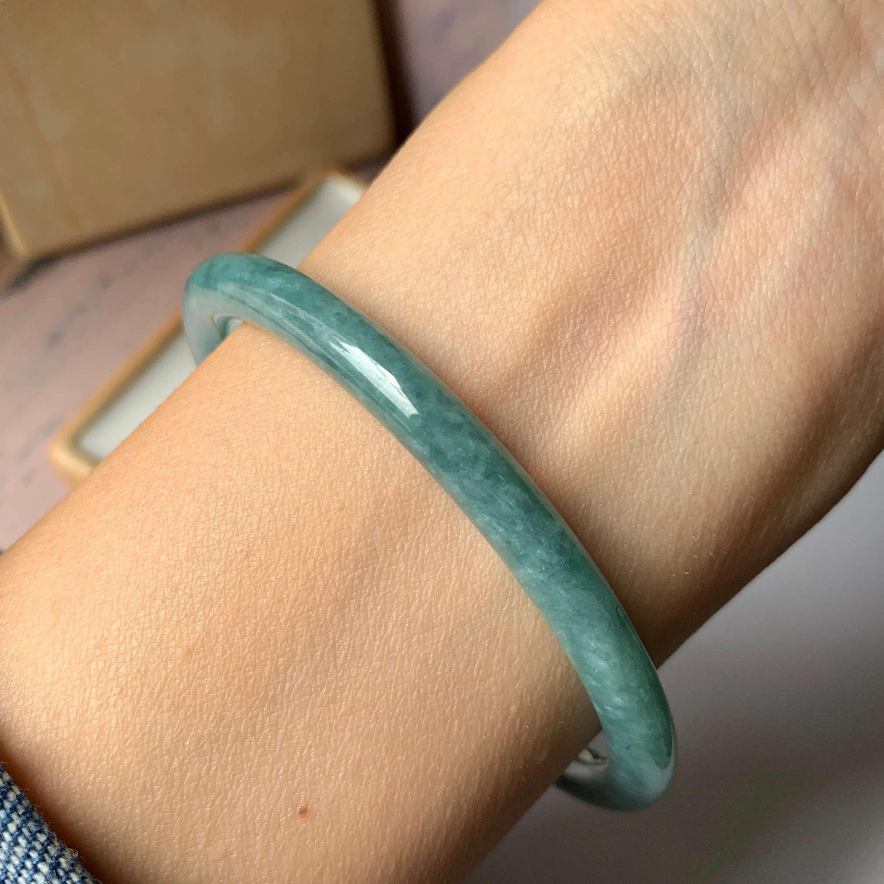SOLD OUT: 58.2 mm A-Grade Natural Greenish Blue Jadeite Traditional Round Bangle No.151909