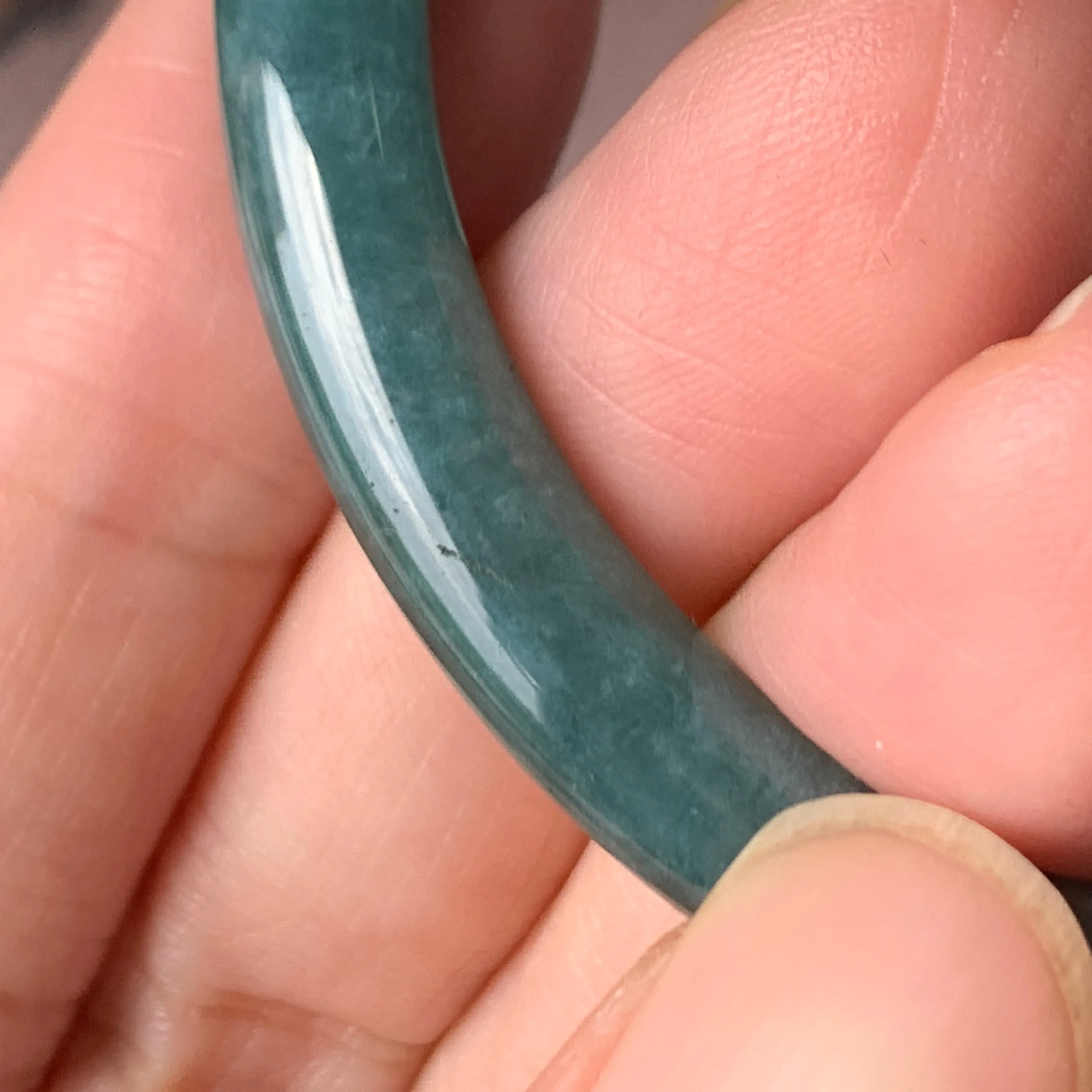 SOLD OUT: 58.2 mm A-Grade Natural Greenish Blue Jadeite Traditional Round Bangle No.151909
