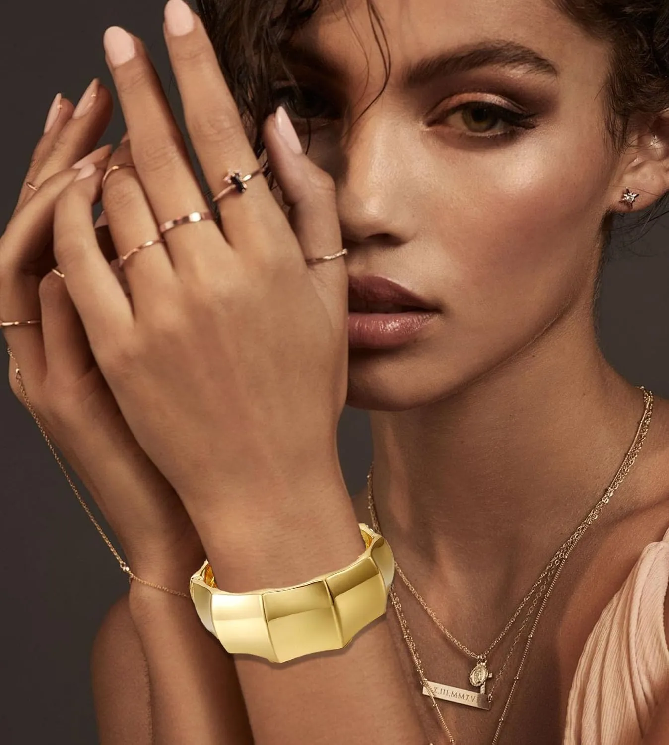 SONNYX 1-3 PCS Chunky Gold Bangle Bracelets for Women Trendy Open Wide Cuff Bracelet Irregular Wrist Cuff Wrap Bracelet Bangle Jewelry