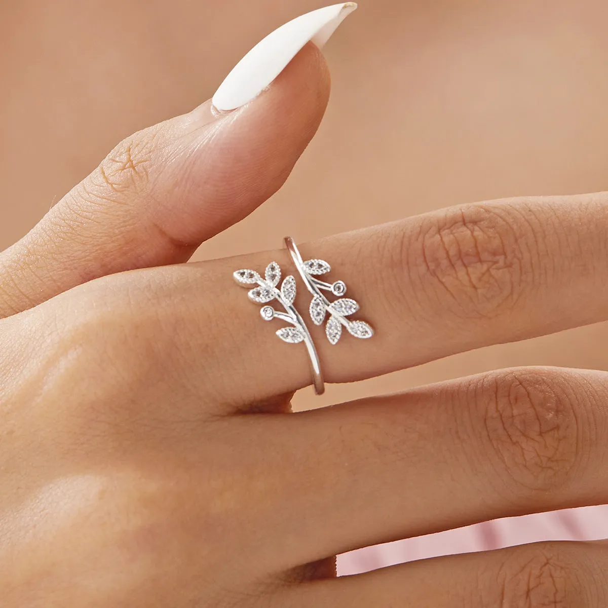 Wholesale Simple Fashion Open Adjustable Leaf Ring