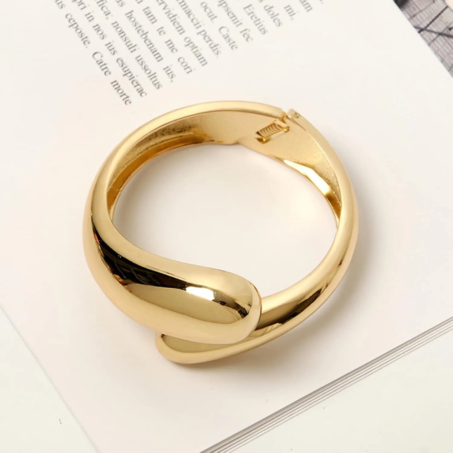 YANCHUN Gold Bangles for Women Bangle Bracelets Chunky Bangles Bracelets Non Tarnish Gold/Silver Bracelet for Women Trendy Jewelry Gift